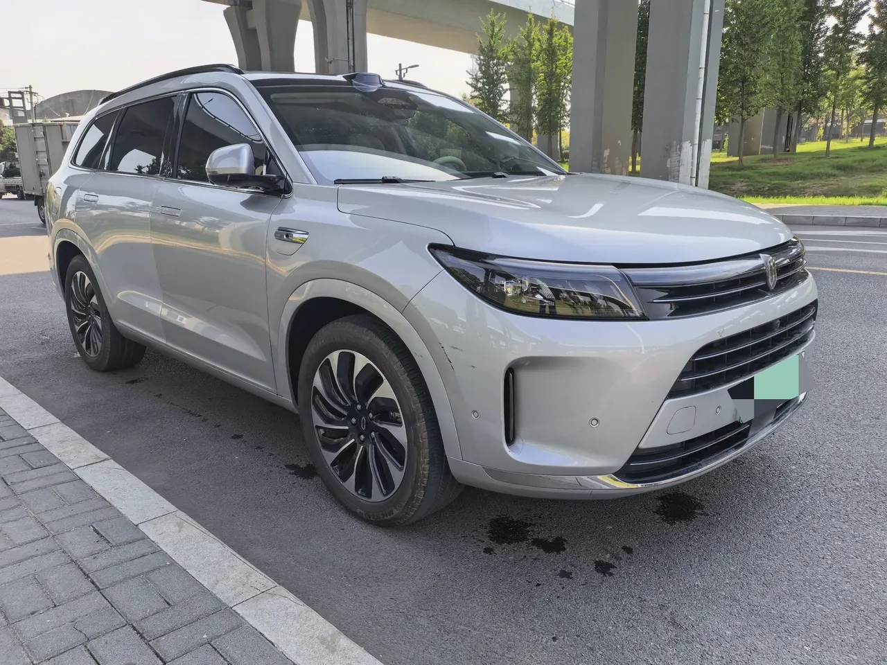 打开图片灯箱:AITO 2024 AITO M7 Smart Drive Four-wheel Drive Max Edition 5-seat Automatic Gear