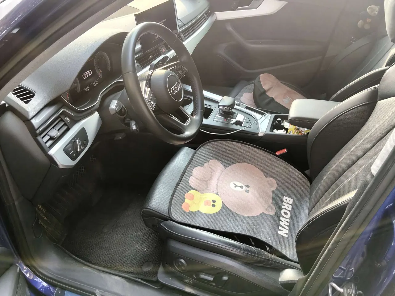 Audi 2020 A4L 2.0TFSI 40TFSI Deluxe Dynamic Automatic 2