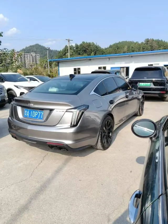 Cadillac 2020 CT5 2.0T 28T fashion automatic gear 3