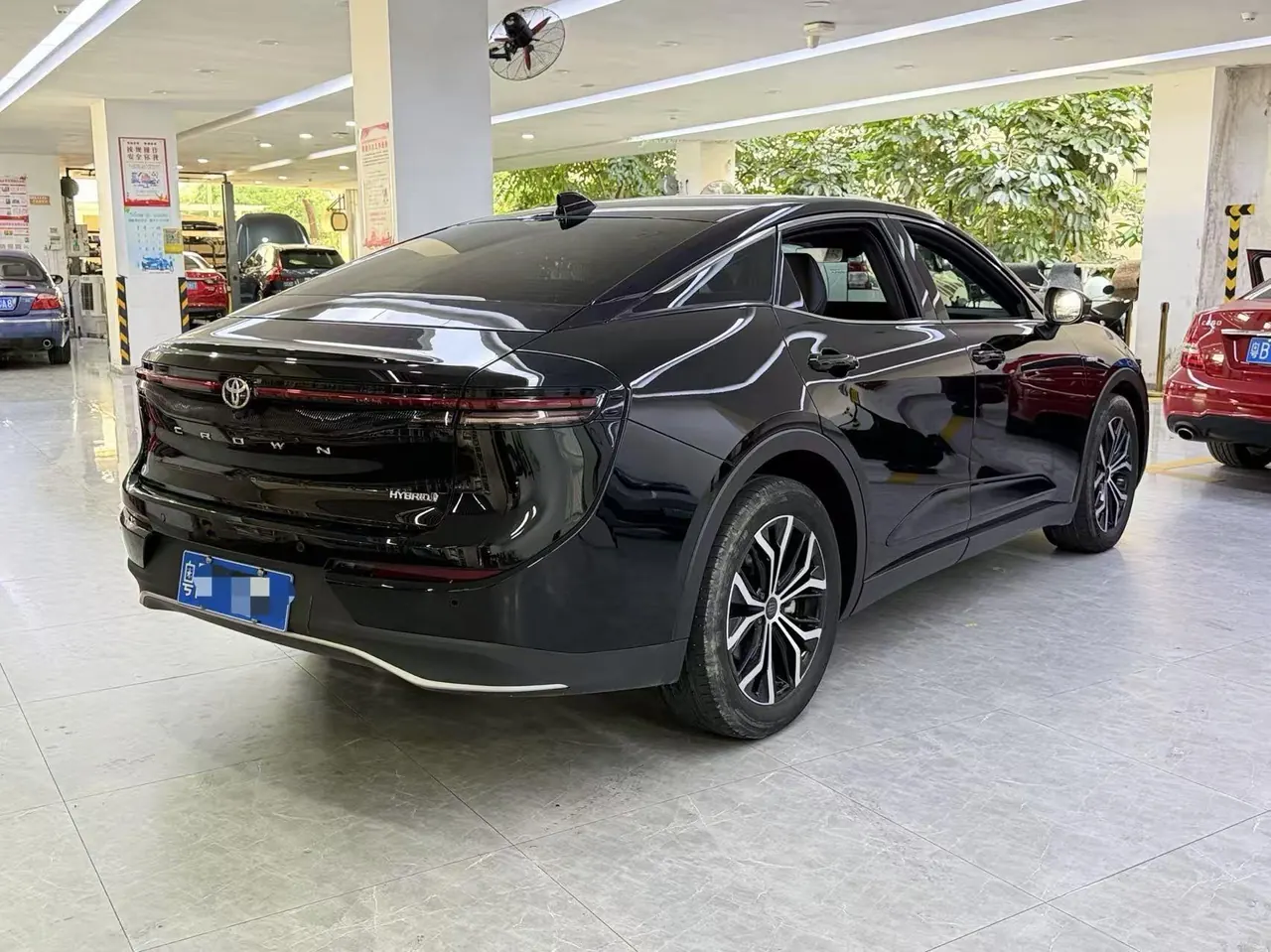 Toyota Crown (Imported) 2023 Crown SportCross 2.5 Stepless Two-Drive Premium Edition Automatic Gear 9