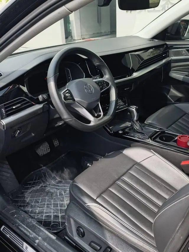 Volkswagen 2023 Passat 2.0TSI 330TSI Elite Edition Automatic 2