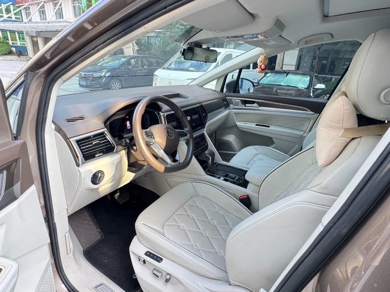 Volkswagen 2020 Wei (Viloran) 2.0TSI 380TSI Premium Edition Automatic Gear 2