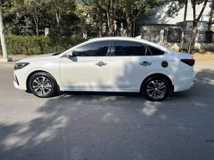 ChangAn 2022 Yidong PLUS 1.4TGDI Blue Whale NE Honorable Automatic Gear 3