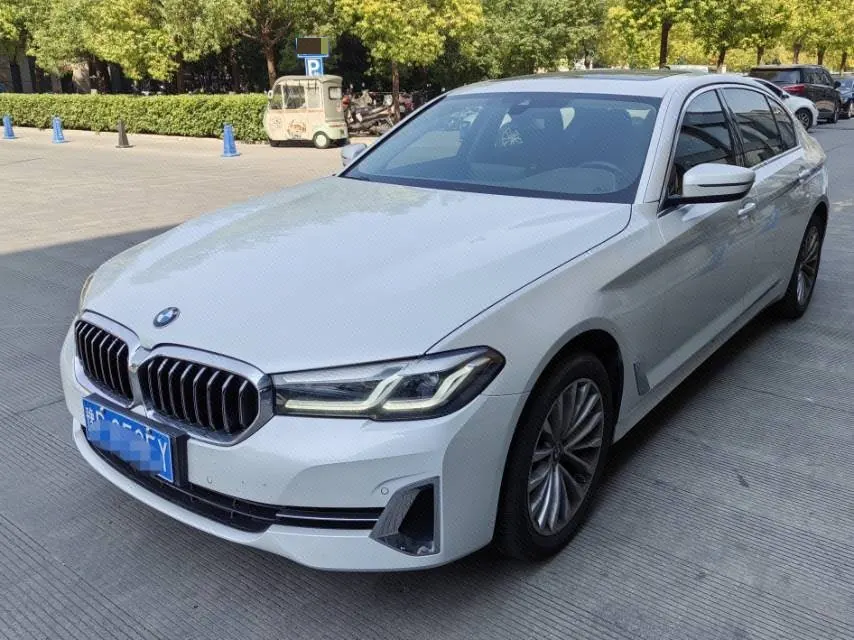 Open image lightbox: BMW 5 Series 2022 525Li 2.0T Luxury Suit (Change 2) Automatic Gear