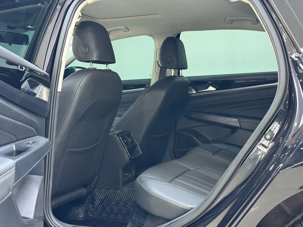 Volkswagen 2022 Passat 1.4TSI 280TSI Business Edition Automatic 7