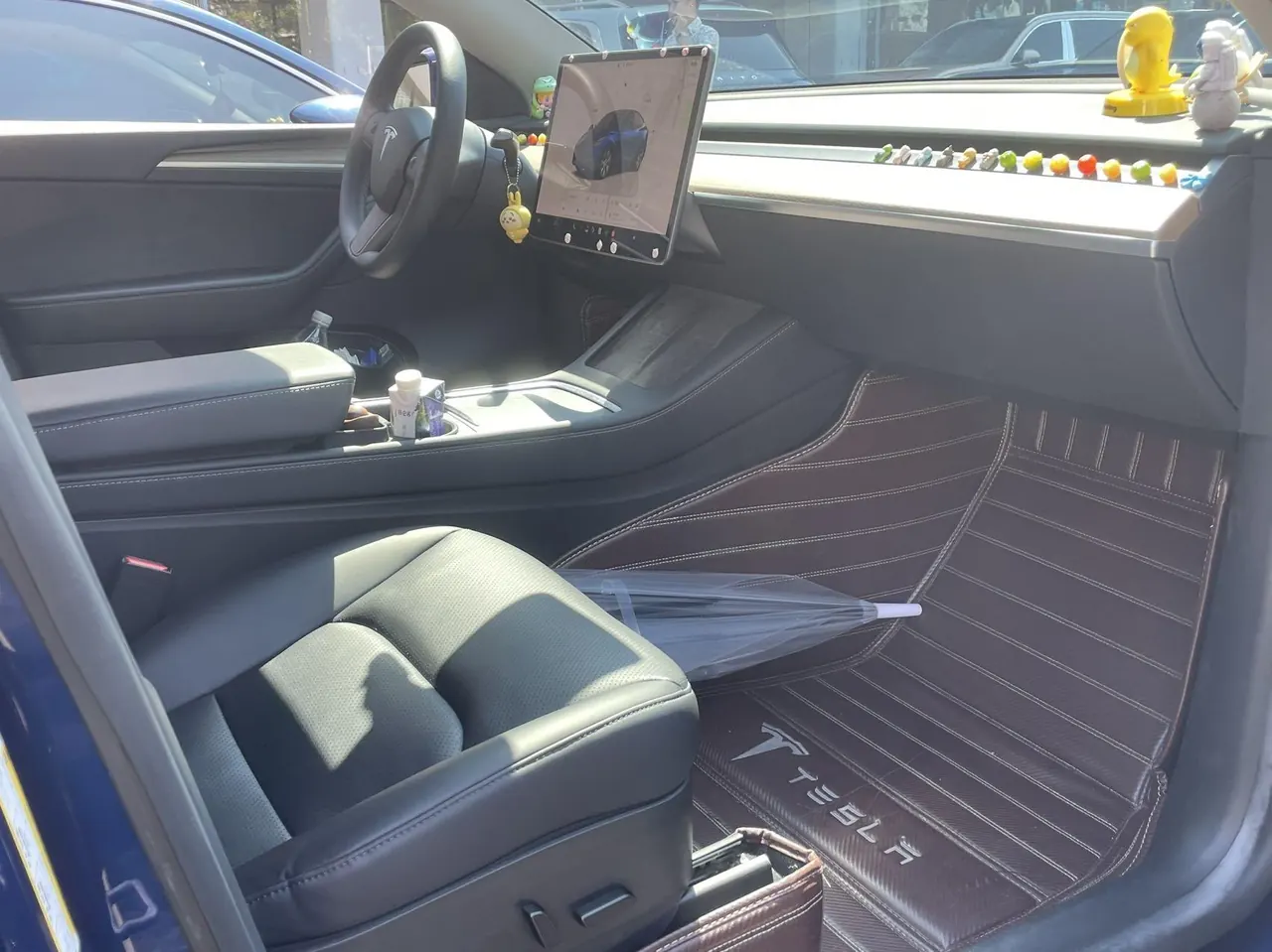 Tesla 2022 Model Y long endurance all-wheel drive version automatic transmission 3