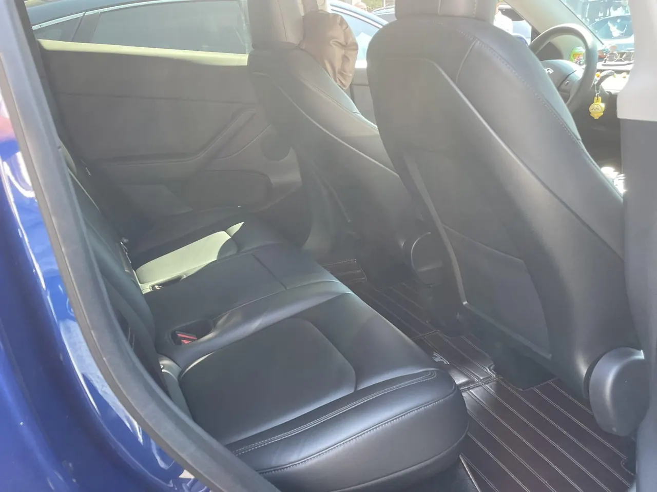 Tesla 2022 Model Y long endurance all-wheel drive version automatic transmission 4