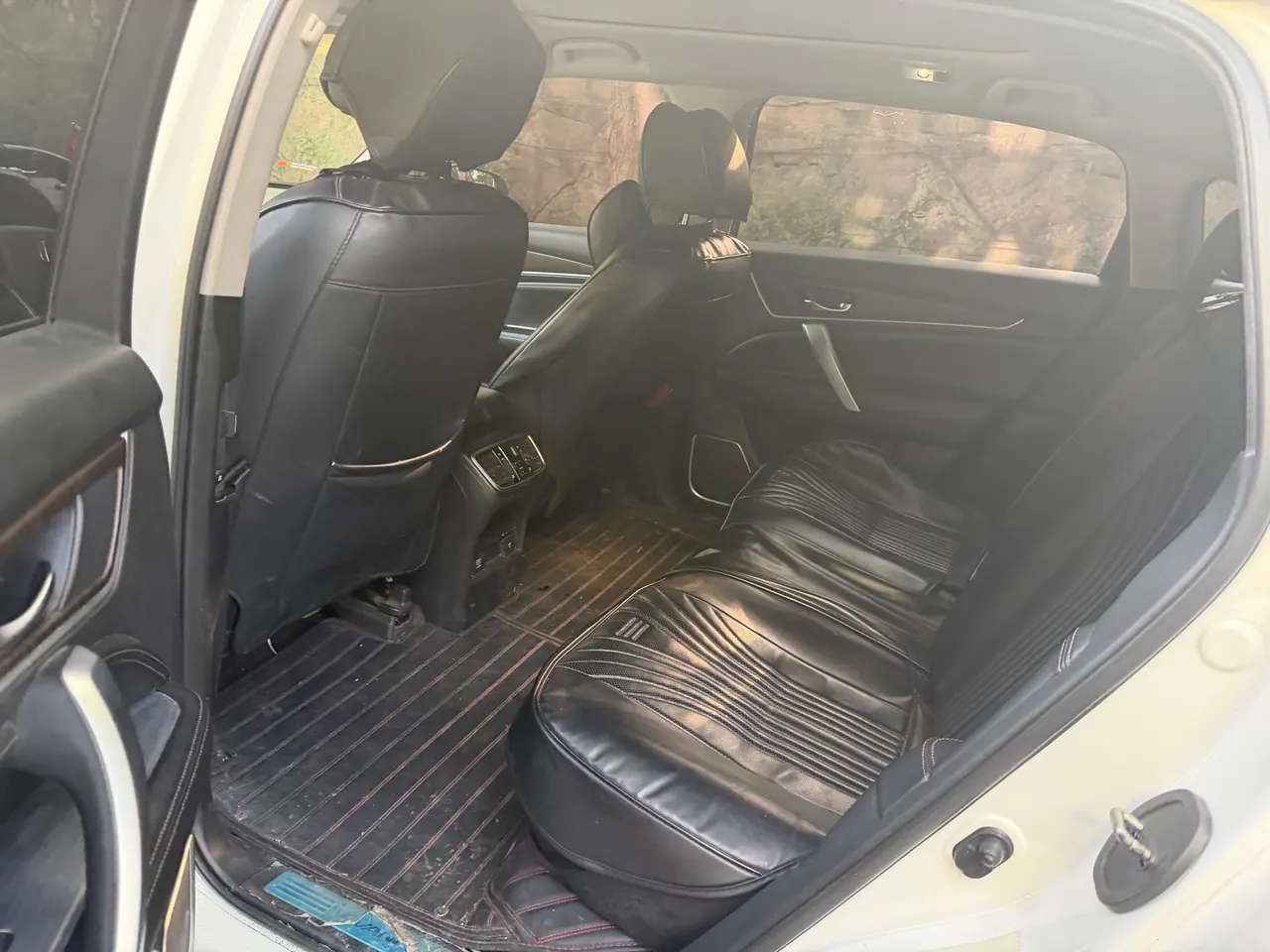 Honda 2020 Crown Road 2.0T 370TURBO Two-Drive Deluxe Automatic Gear 5