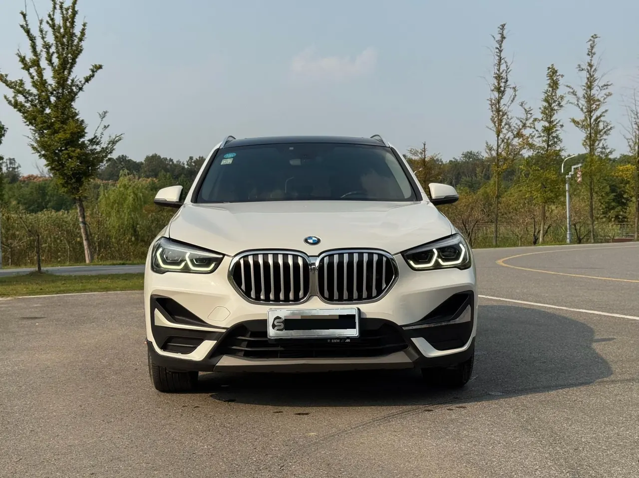 BMW 2020 X1 sDrive20Li 1.5T fashion automatic gear 2
