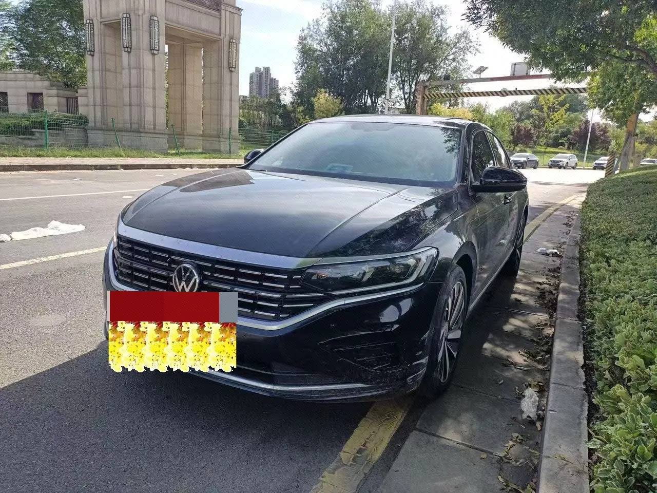 Open image lightbox: Volkswagen 2023 Passat 2.0TSI 330TSI Elite Edition (Modified) Automatic Gear