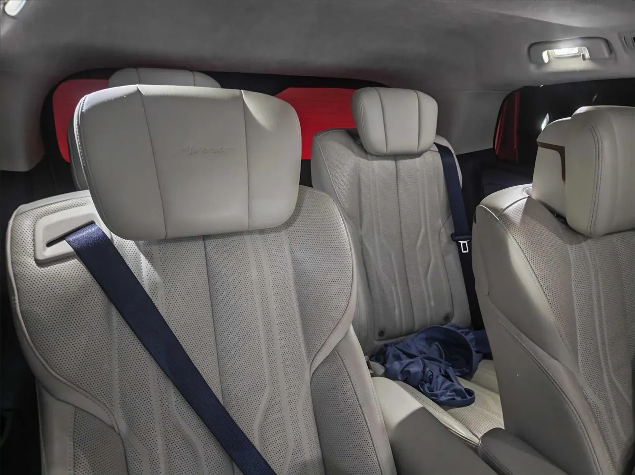 Buick 2023 Century 48V 2.0T Yunshi Edition 6-seat Automatic Gear 9