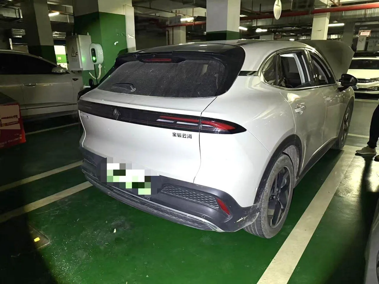 BaoJun 2024 Cloud Sea 600km Pure Electric Edition Automatic Gear 4