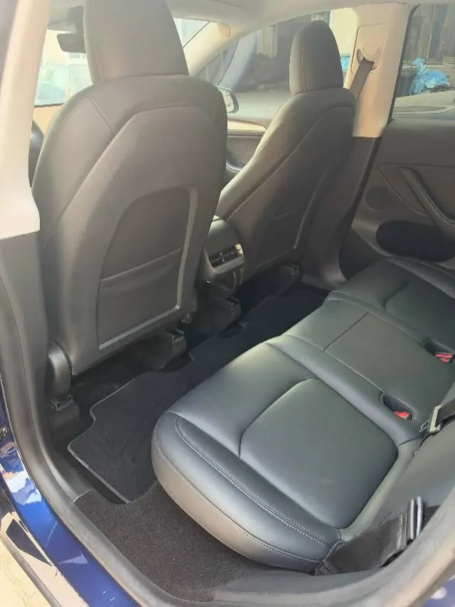 Tesla 2024 Model Y rear-wheel drive version automatic transmission 3