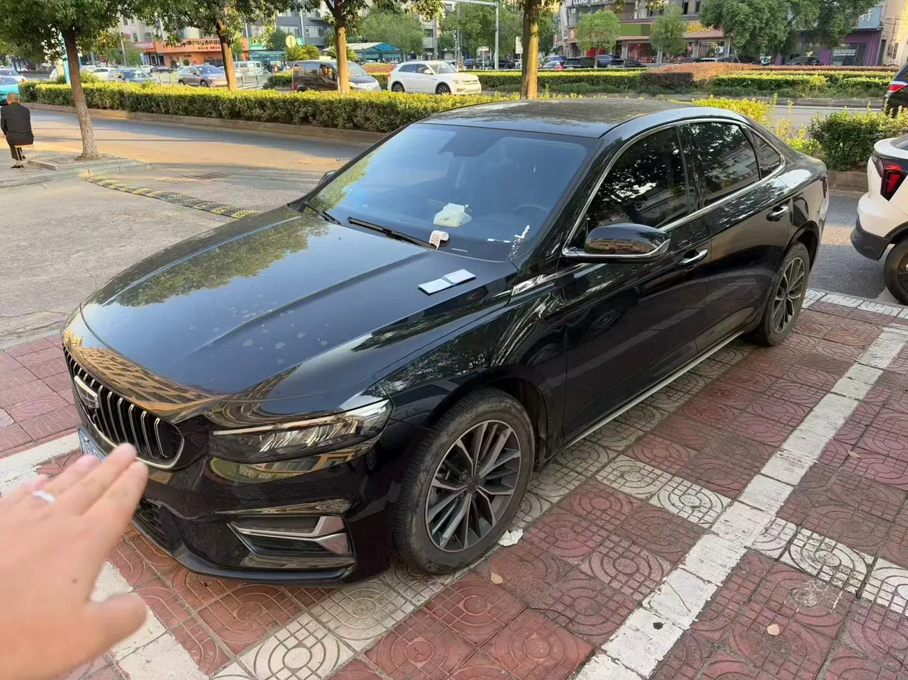 Open image lightbox: Geely 2023 Xingrui 2.0TD Luxury Automatic Transmission