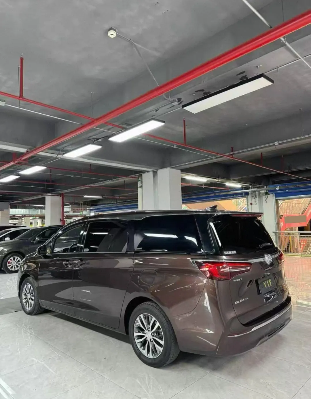 Buick 2022 GL8 ES Lu Zun 48V 2.0T 653T Comfortable Automatic Gear 3