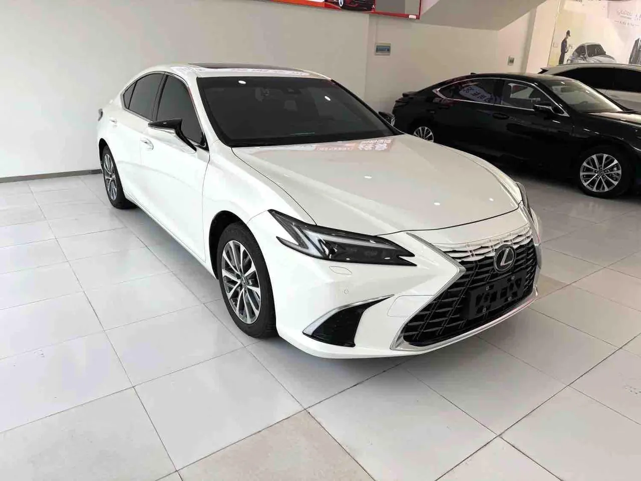 Lexus ES (Imported) 2025 ES300h 2.5 Stepless Premium Edition Automatic Gear 5