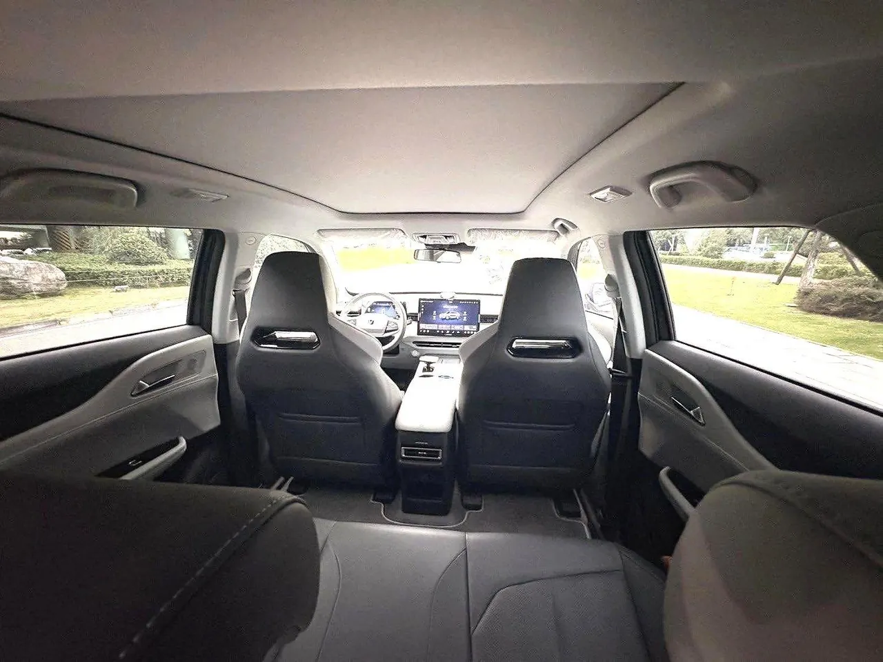 ChangAn 2025 UNI-Z 1.5T honorable automatic gear 9