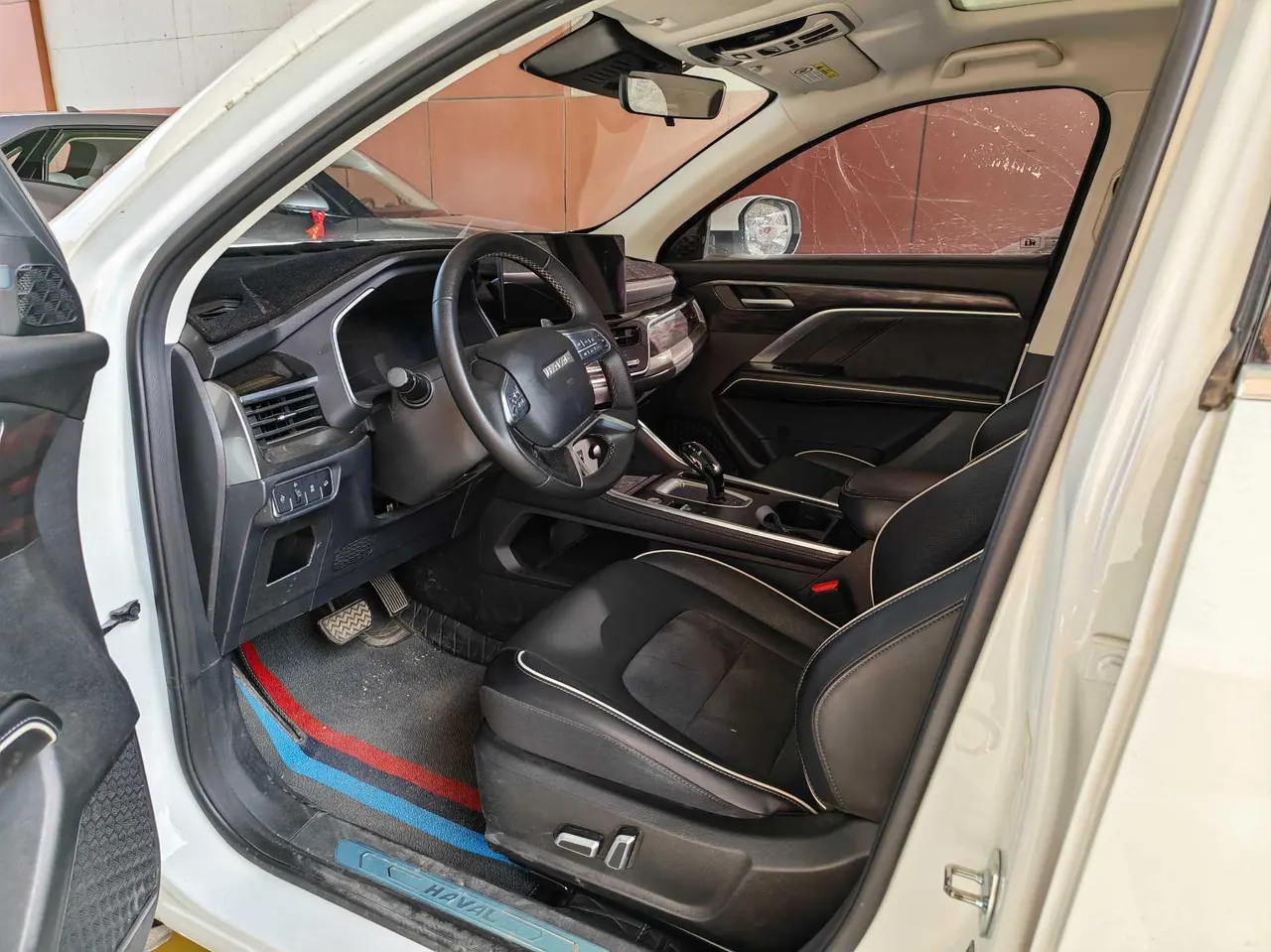 Haval 2023 H6 1.5T National Tide Champion Edition Automatic Gear 2