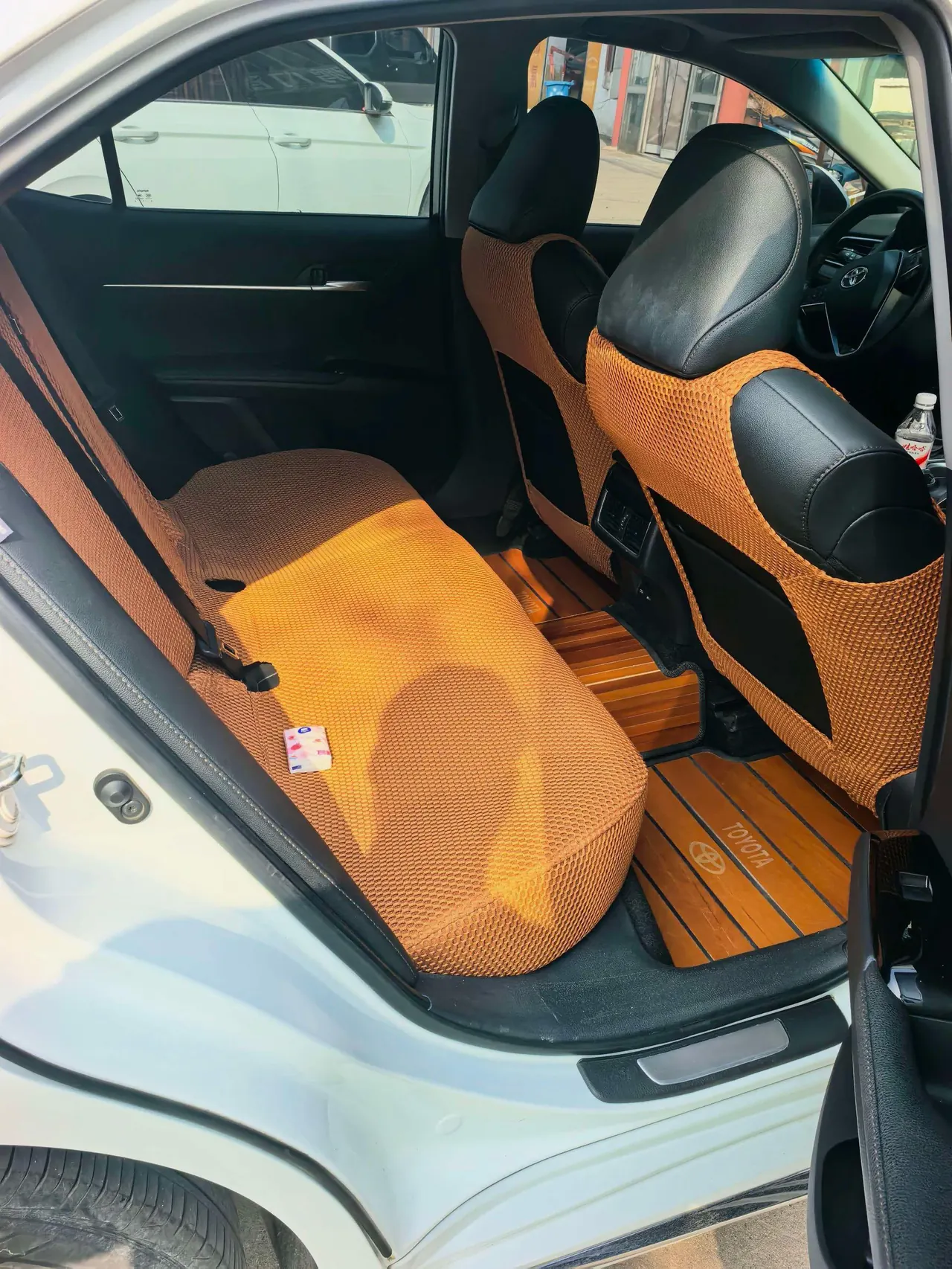 Toyota 2023 Camry 2.0G Stepless Deluxe Edition Automatic Gear 3