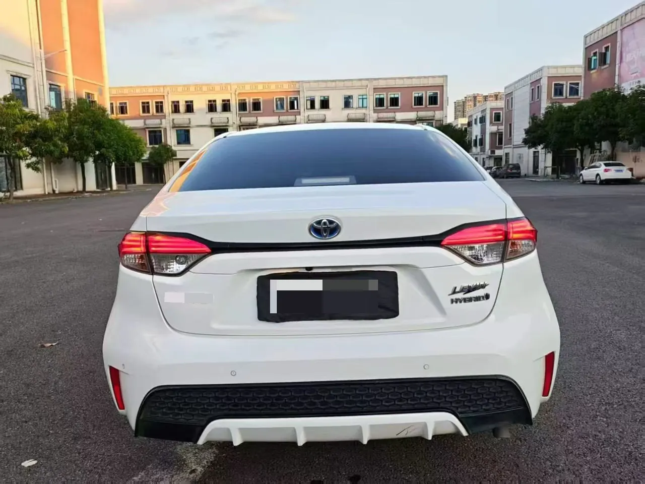 Toyota 2022 Lei Ling Shuangqing 1.8H Stepless Sports Edition Automatic Gear 6