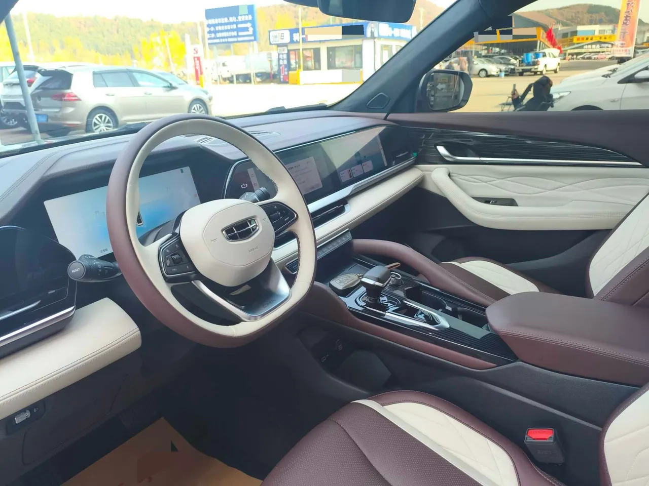 Geely 2024 XingyueL (Monjaro) 2.0TD high-power two-wheel drive cloud version automatic gear 4
