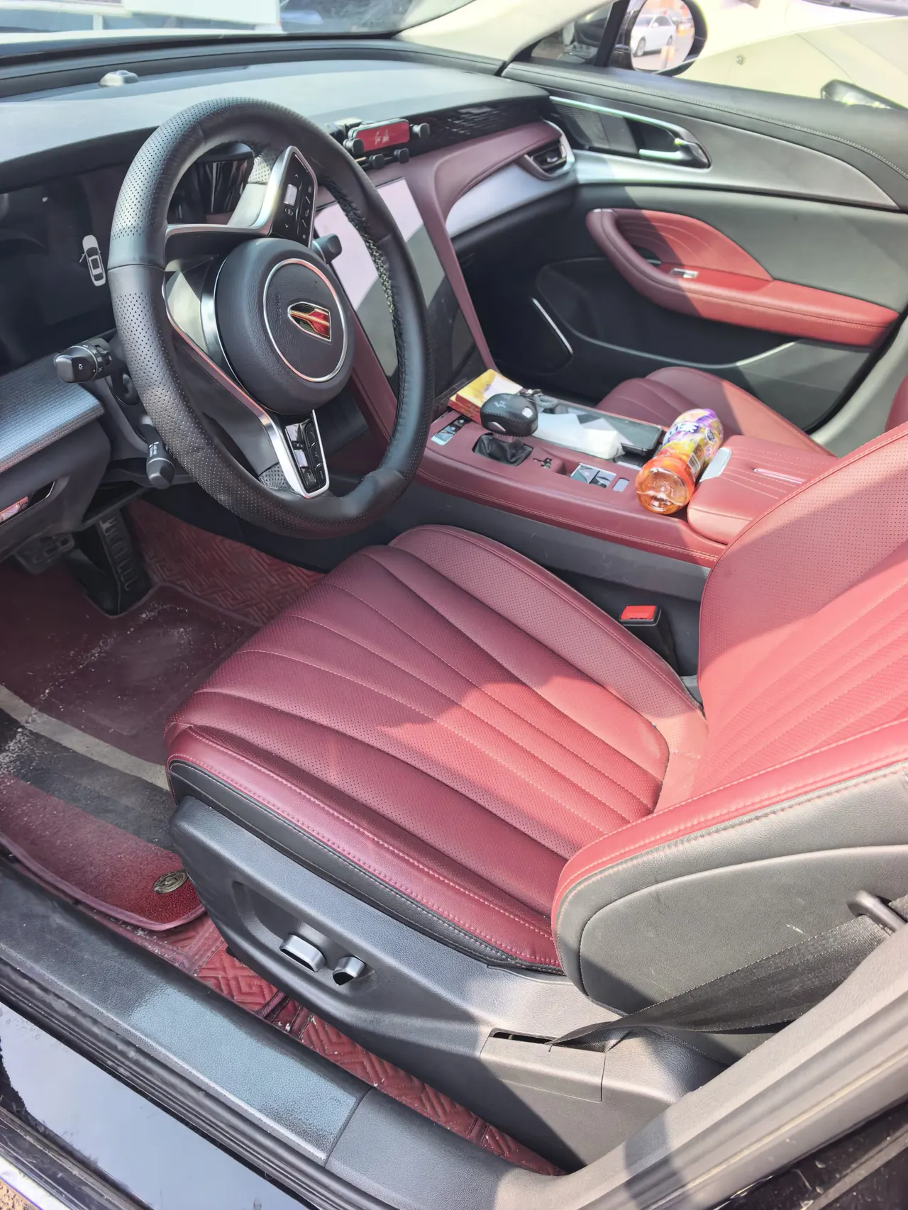 HongQi 2024 H5 1.5T Zhilian Flag Rhyme Edition Automatic Gear 5