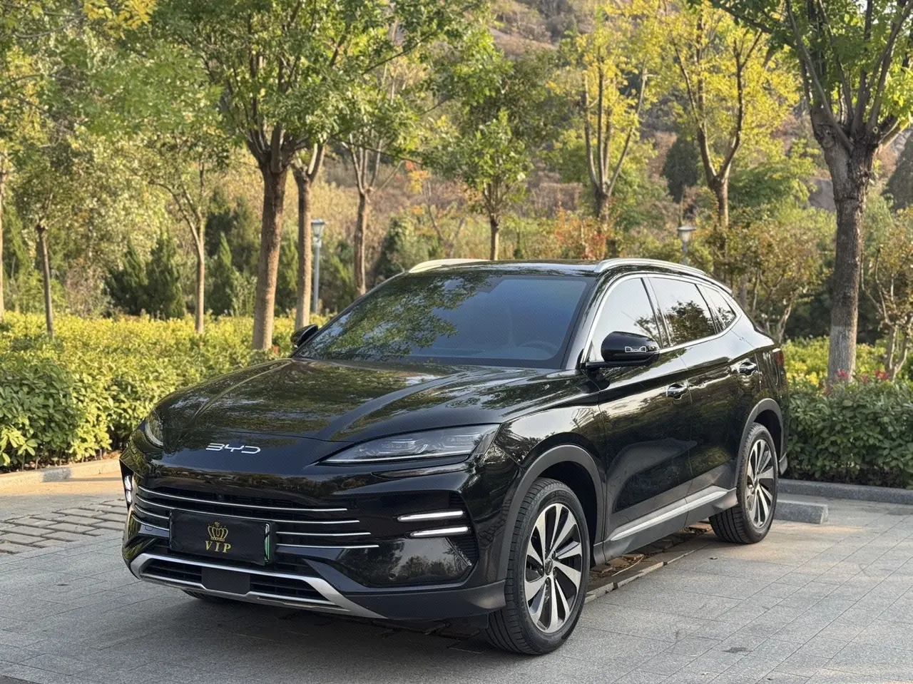 打开图片灯箱:BYD Song PLUS New Energy 2023 Song PLUS DM-i 1.5 Stepless Champion Edition 110KM Flagship PLUS Automatic Gear