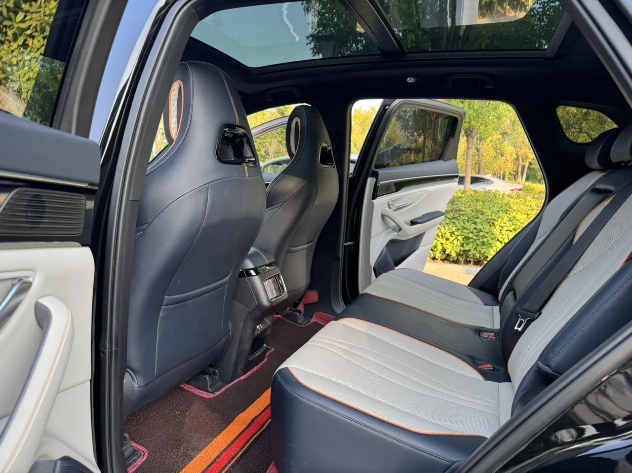BYD Song PLUS New Energy 2023 Song PLUS DM-i 1.5 Stepless Champion Edition 110KM Flagship PLUS Automatic Gear 6