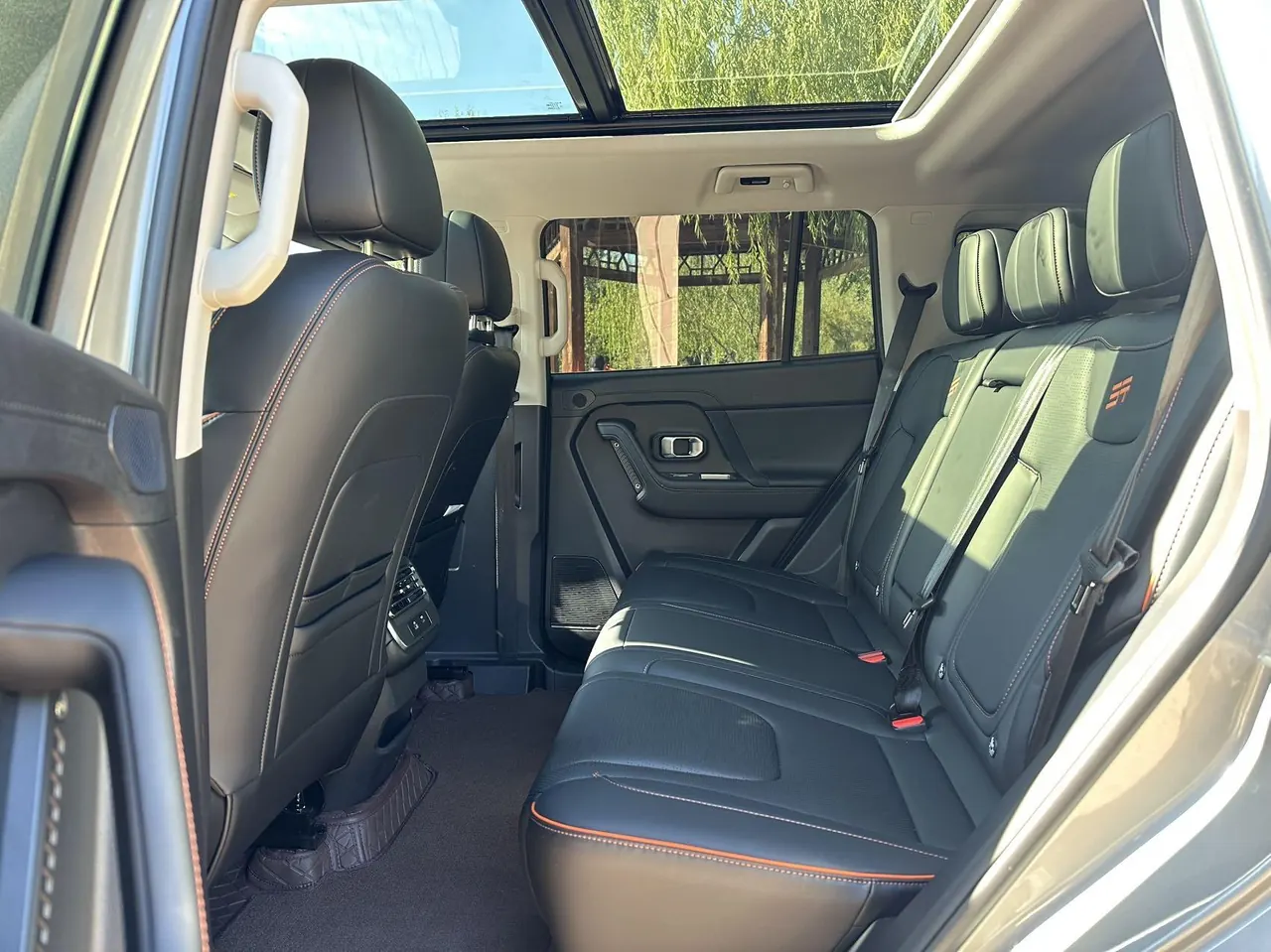 Jetour 2025 Freeman 1.5TD Discovery Automatic 6