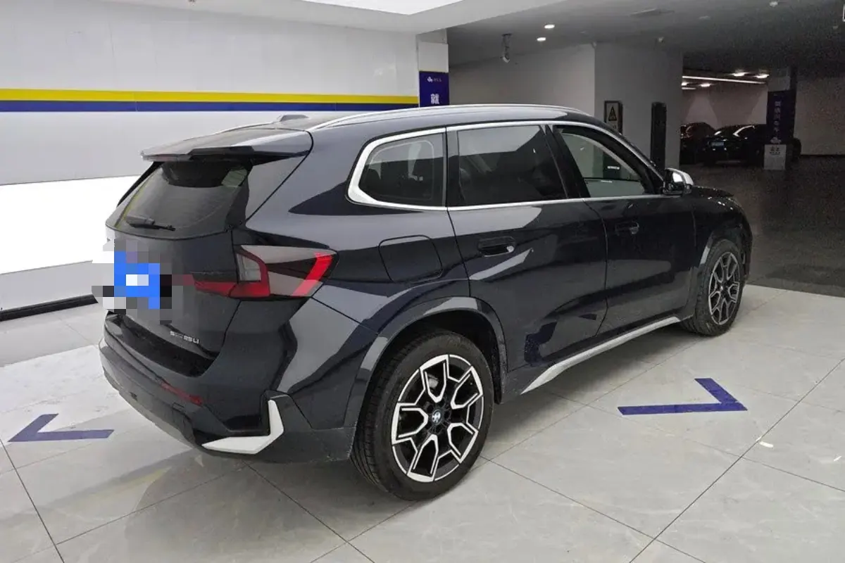 BMW 2024 X1 sDrive25Li 2.0T X design set automatic gear 2