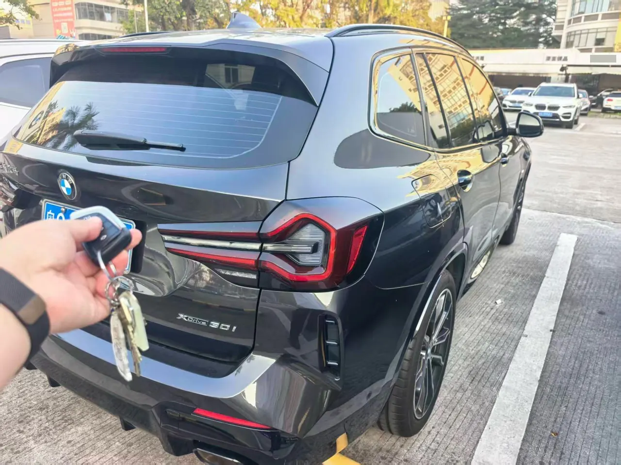 BMW 2022 X3 xDrive30i 2.0T Leading M Obsidian Night Kit (Changed to 2) Automatic Gear 6