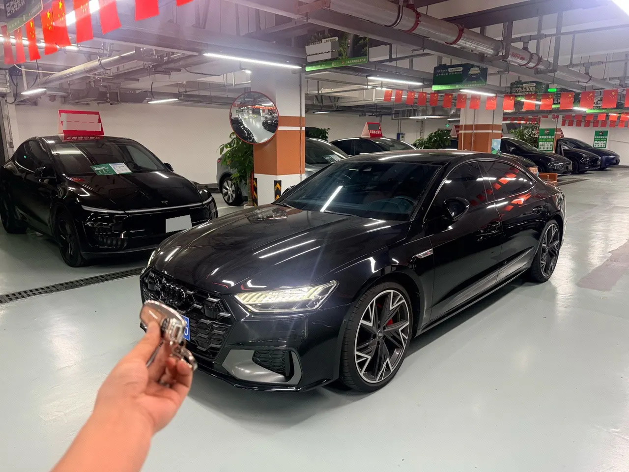 Open image lightbox: Audi 2024 A7L 2.0TFSI 45TFSI Quattro Black Samurai Edition Automatic Gear