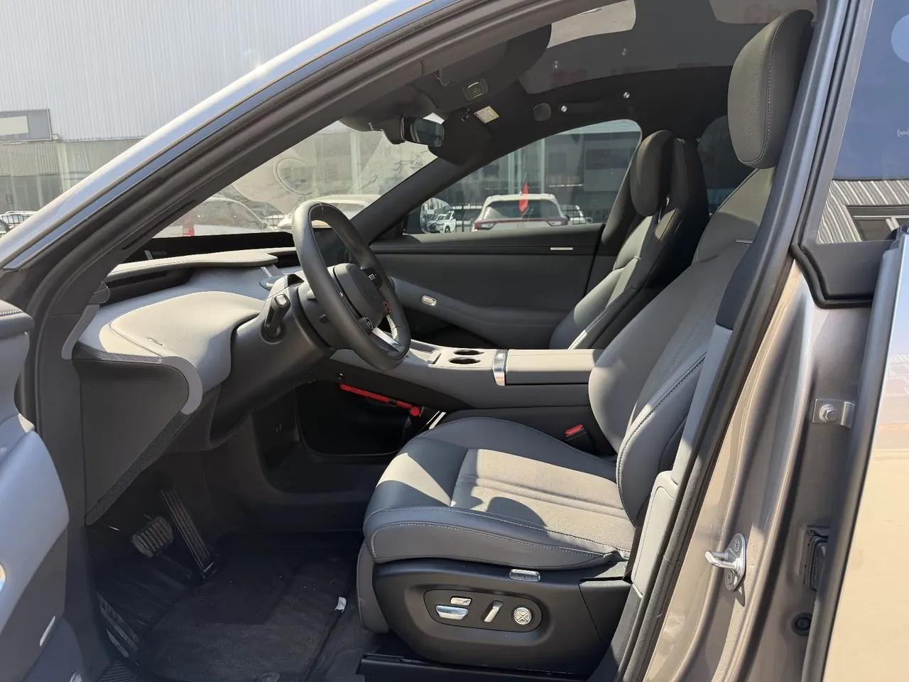 MI 2025 YU7 Long Endurance Rear Drive Automatic Gear 10