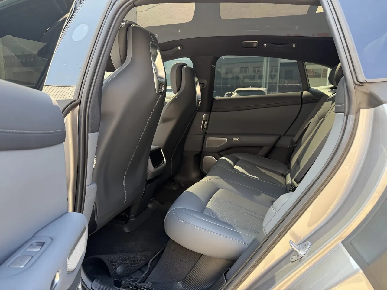 MI 2025 YU7 Long Endurance Rear Drive Automatic Gear 11