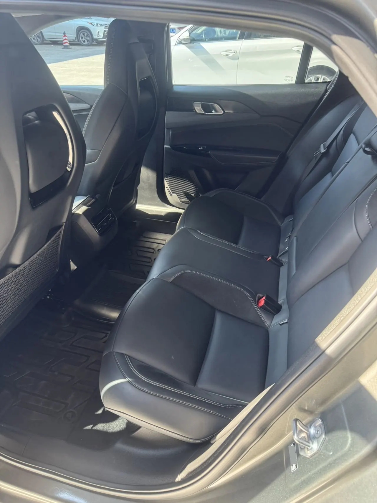 LYNK&amp;CO 2022 LYNK&amp;CO 03 1.5TD Jin Plus automatic gear 6