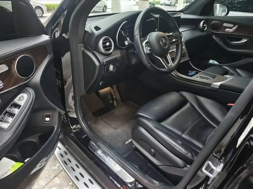 Mercedes Benz 2020 GLC 300 L 4MATIC 2.0T Dynamic Automatic 5