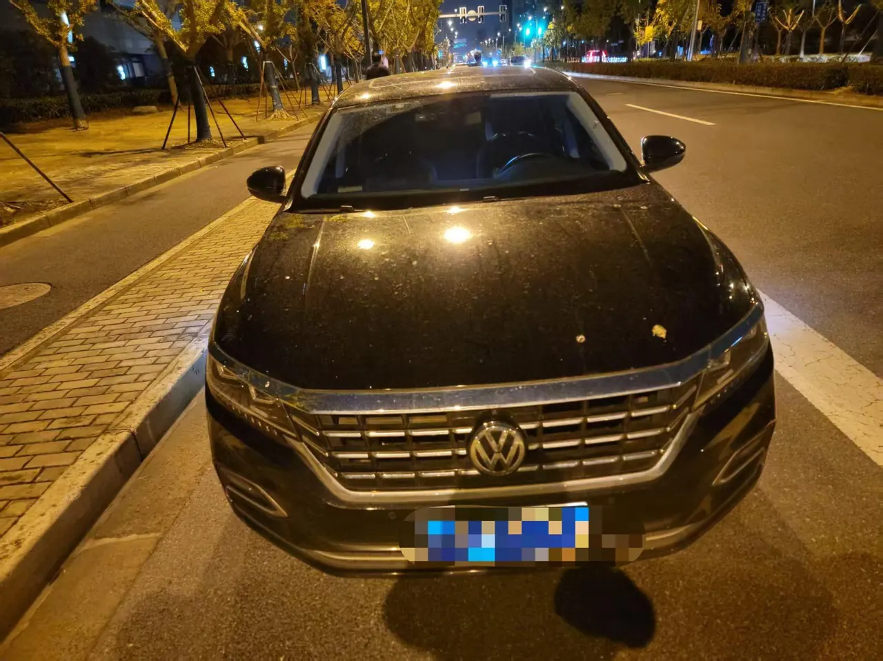 Volkswagen 2020 Passat 2.0TSI 380TSI Premium Edition Automatic 4