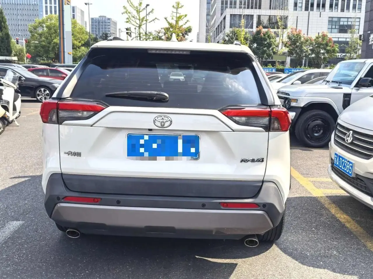 Toyota 2020 RAV4 Rongbo 2.0 Stepless Two-Drive Fashion Edition Automatic Gear 4