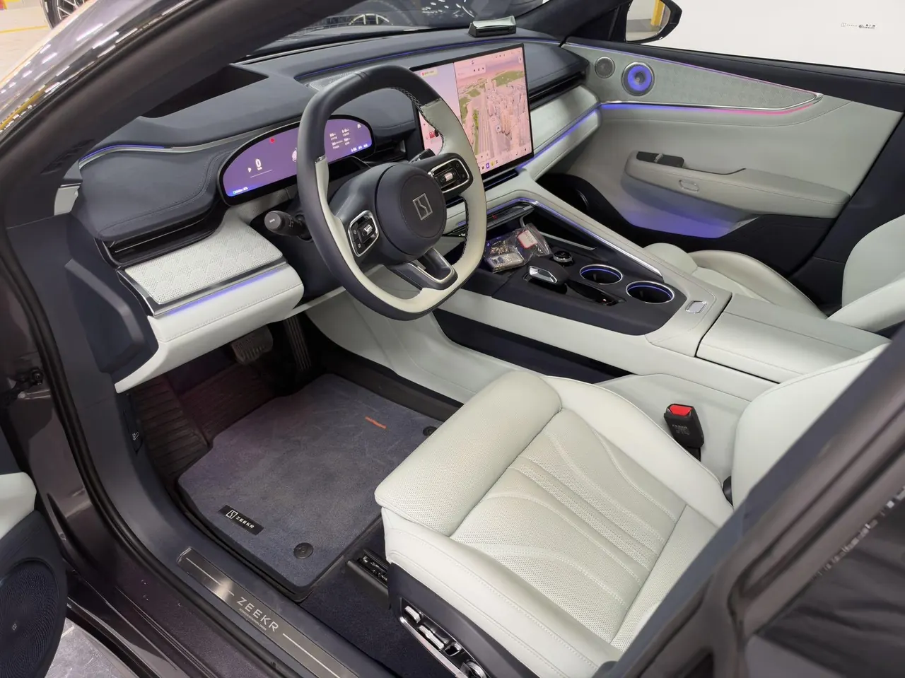 Zeekr 2026 Zeekr 001 95-degree Four-wheel Drive Max Edition Automatic Gear 6