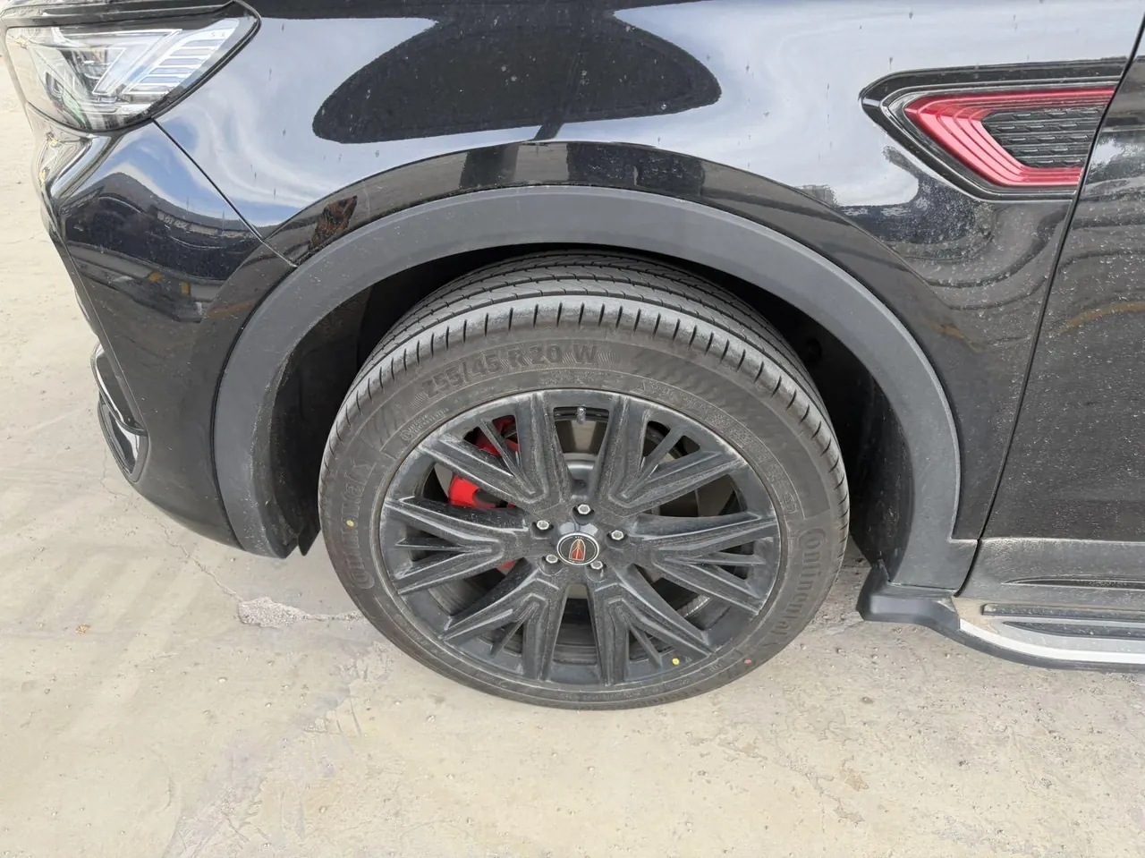 HongQi 2026 HS5 2.0T 4-wheel drive flag enjoy Pro version automatic gear 3
