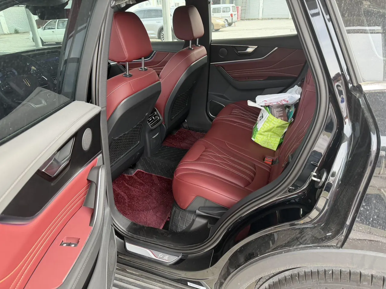 HongQi 2026 HS5 2.0T 4-wheel drive flag enjoy Pro version automatic gear 5