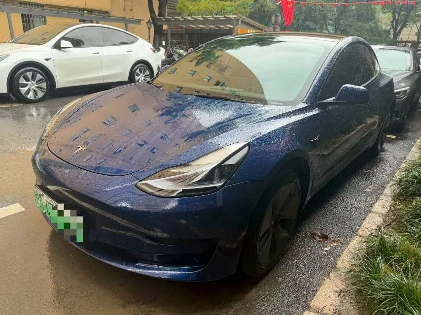 Открыть галерею: Tesla 2022 Model 3 rear-wheel drive version of automatic transmission