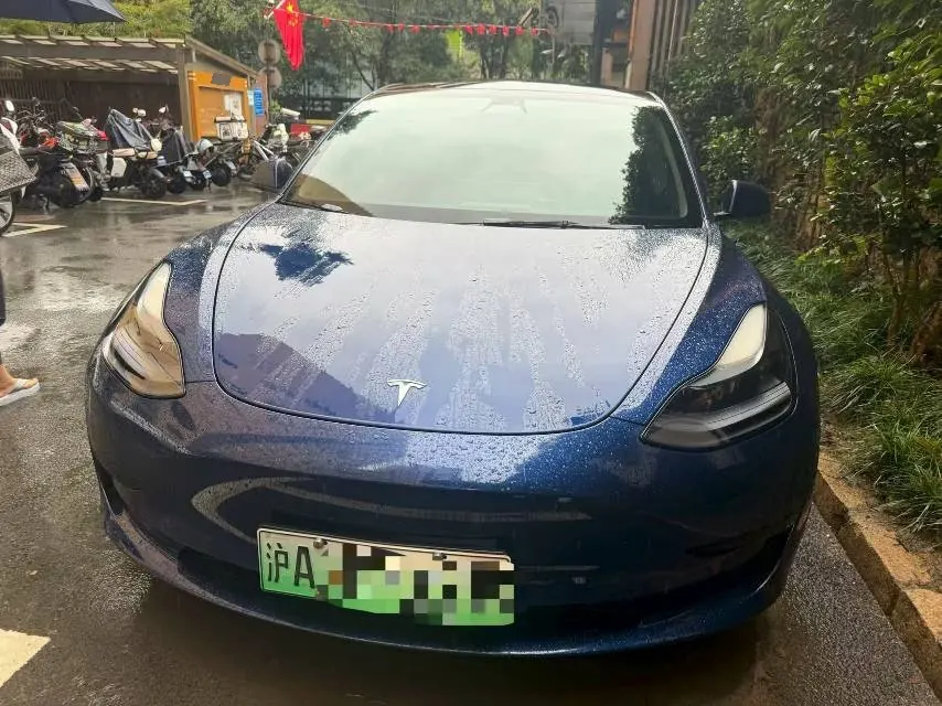 Tesla 2022 Model 3 rear-wheel drive version of automatic transmission 2