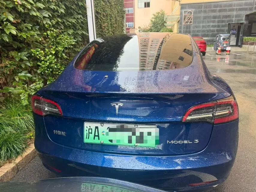 Tesla 2022 Model 3 rear-wheel drive version of automatic transmission 8