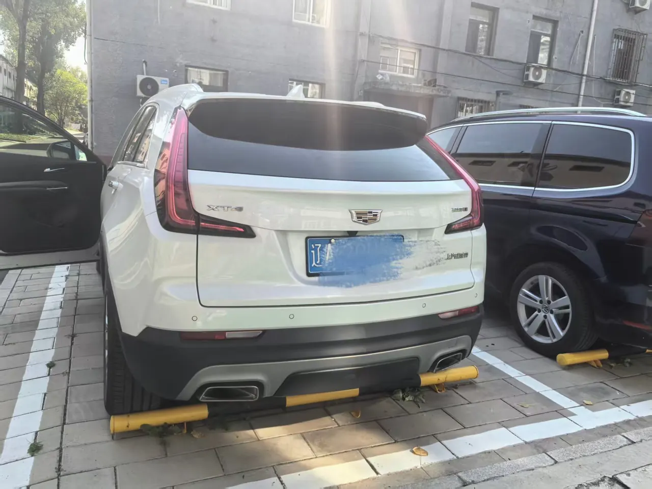 Cadillac 2020 XT4 2.0T 28T Two-Drive Leading Automatic Gear 5