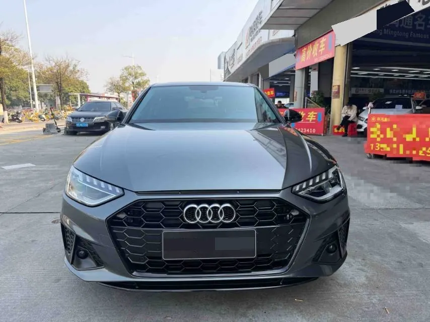 Open image lightbox: Audi 2022 A4L 2.0TFSI 40TFSI Deluxe Dynamic Automatic