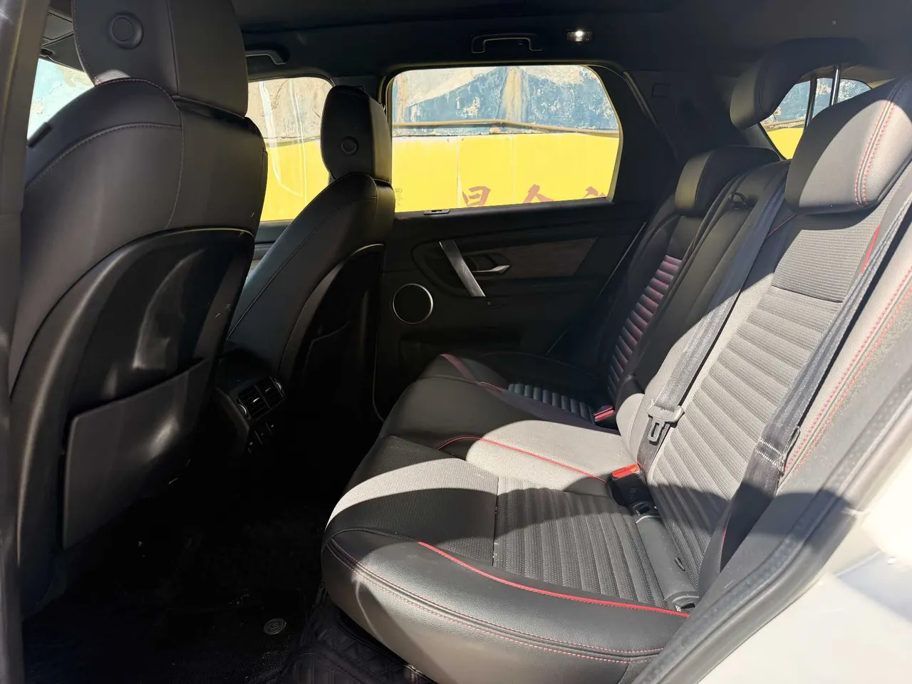 Land Rover 2020 Discovery Sports Edition 48V 2.0T 249PS R-Dynamic SE Performance Technology Edition 5-seat Automatic Gear 6