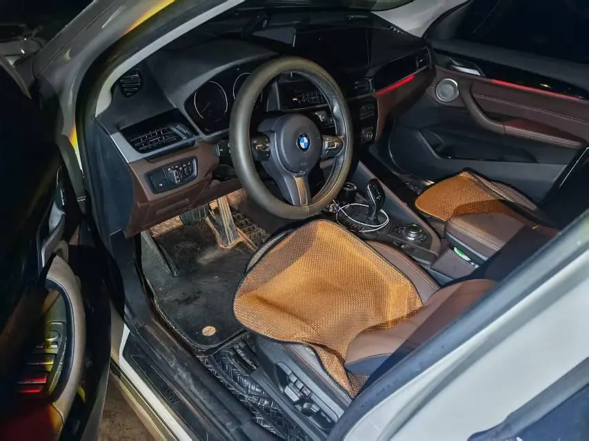 BMW 2022 X1 sDrive25Li 2.0T Leading Automatic Gear 5