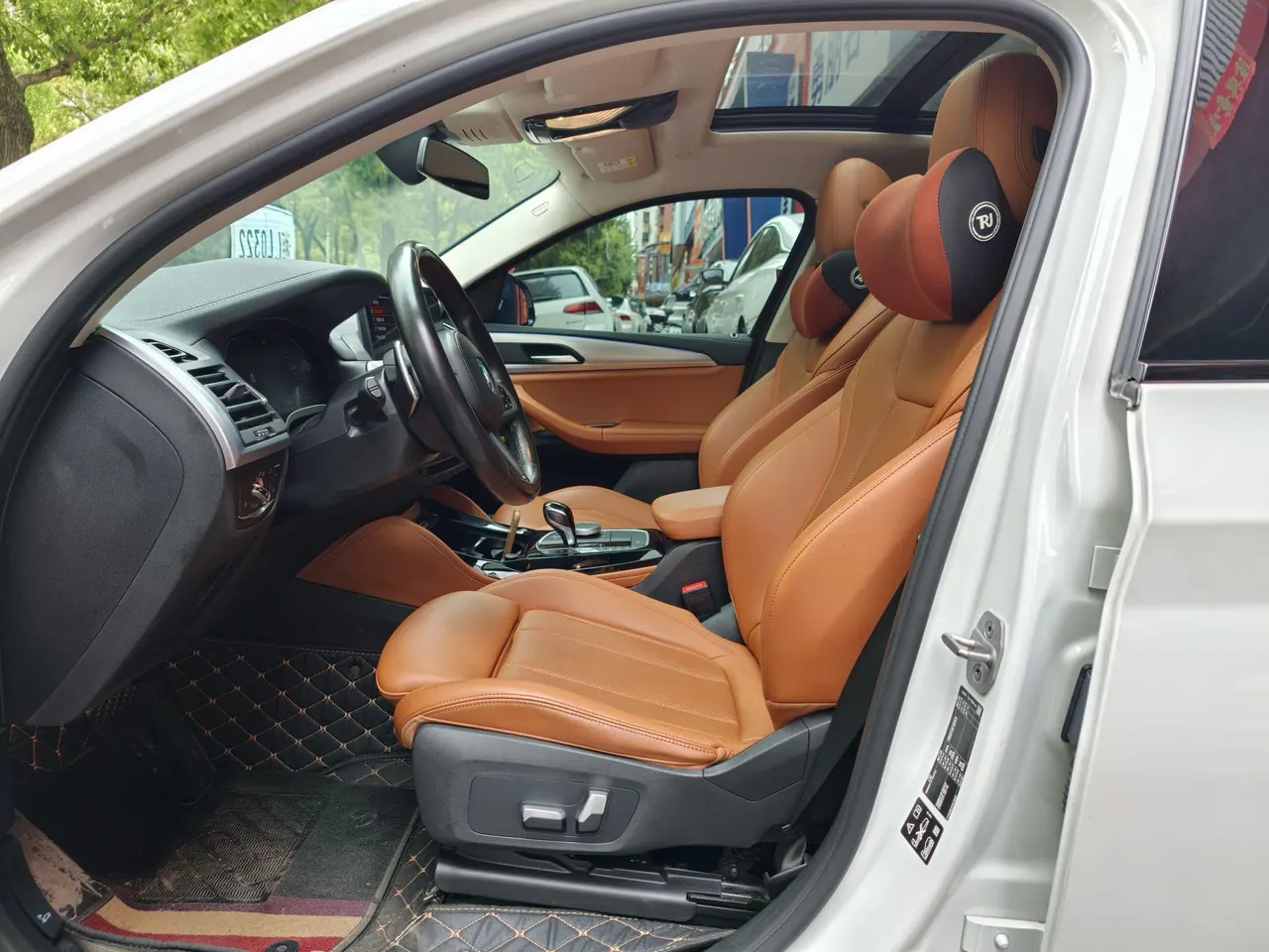 BMW X4 (Imported) 2022 X4 xDrive25i 2.0T M Sports Suit Automatic Gear 6