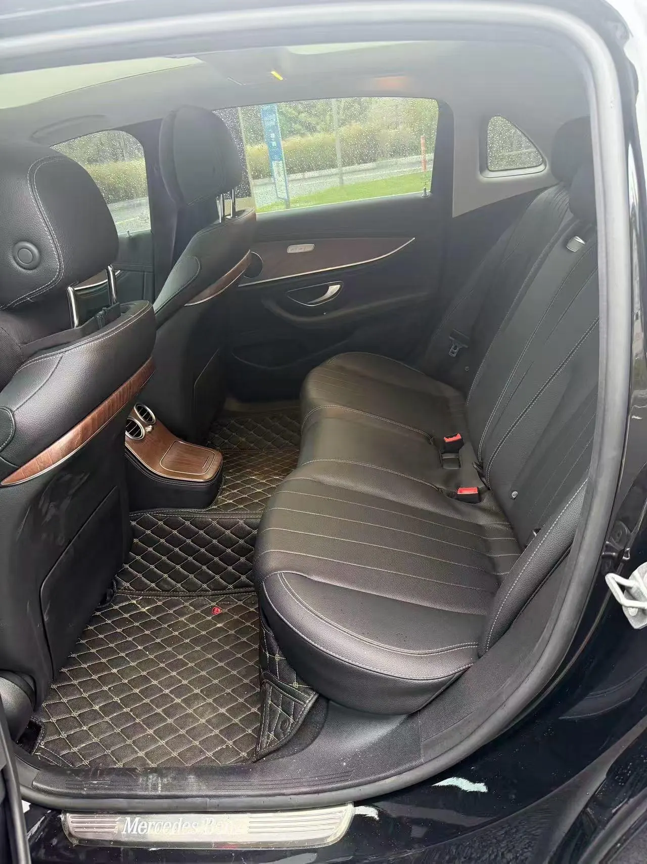 Mercedes Benz E Class 2023 E 300 L 2.0T Fashion (Modified) Automatic Gear 2